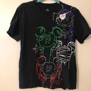Disney Mickey Mouse Halloween shirt Size small